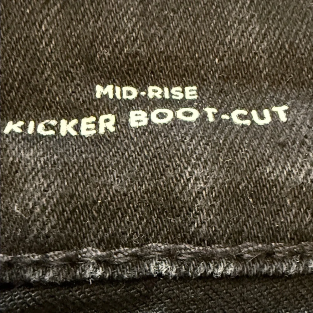 Old Navy 12 Petite Mid-Rise Kicker Bootcut Black Stretch Jeans